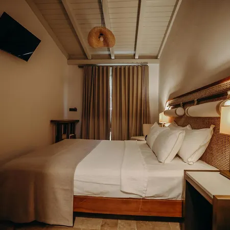 Lotus Bahce Hotel Alaçatı